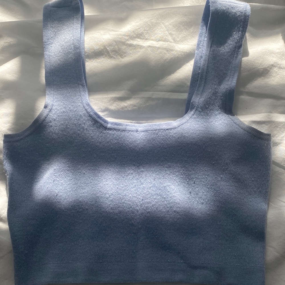 Forever 21 small blue crop top